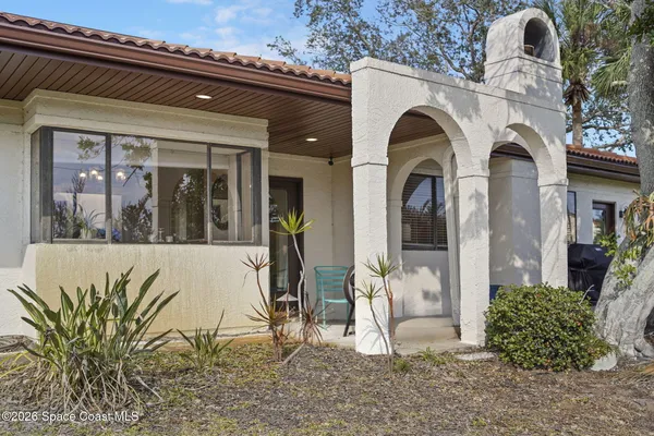 $395,000 | 410 Parkside Place, Unit 410, Indian Harbour Beach, FL 32937