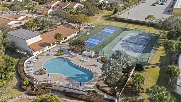 $395,000 | 410 Parkside Place, Unit 410, Indian Harbour Beach, FL 32937