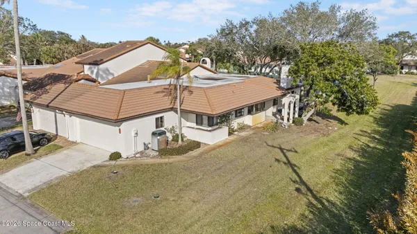 $395,000 | 410 Parkside Place, Unit 410, Indian Harbour Beach, FL 32937