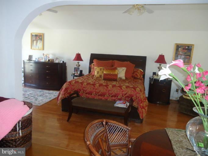 1815 Sudbury Road Northwest Washington, DC 20012 - Photo 8 of 22 Bedroom (Master)