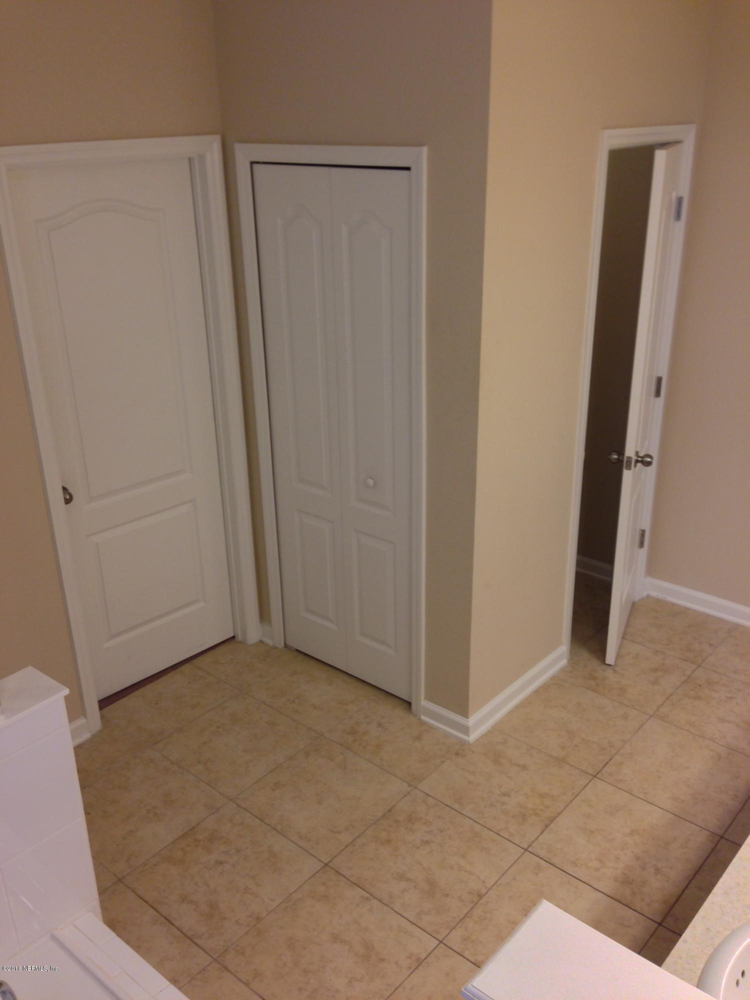 16306 Tisons Bluff Road Jacksonville, FL 32218 - Photo 24 of 35 Master Bath