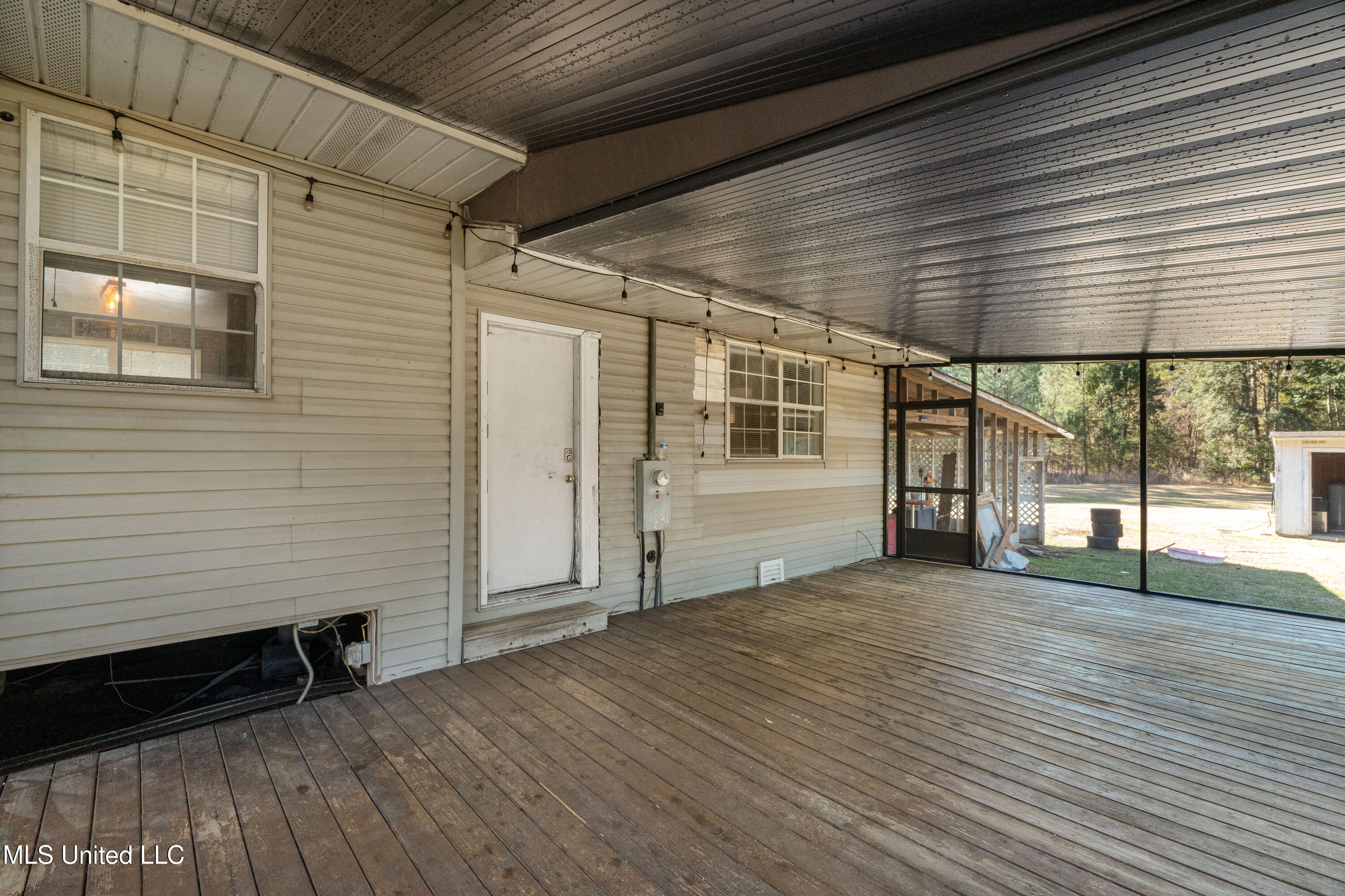 9920 Martin Young Road Moss Point, MS 39562 - Photo 25 of 47 9920_Martin_Young_Rd-25