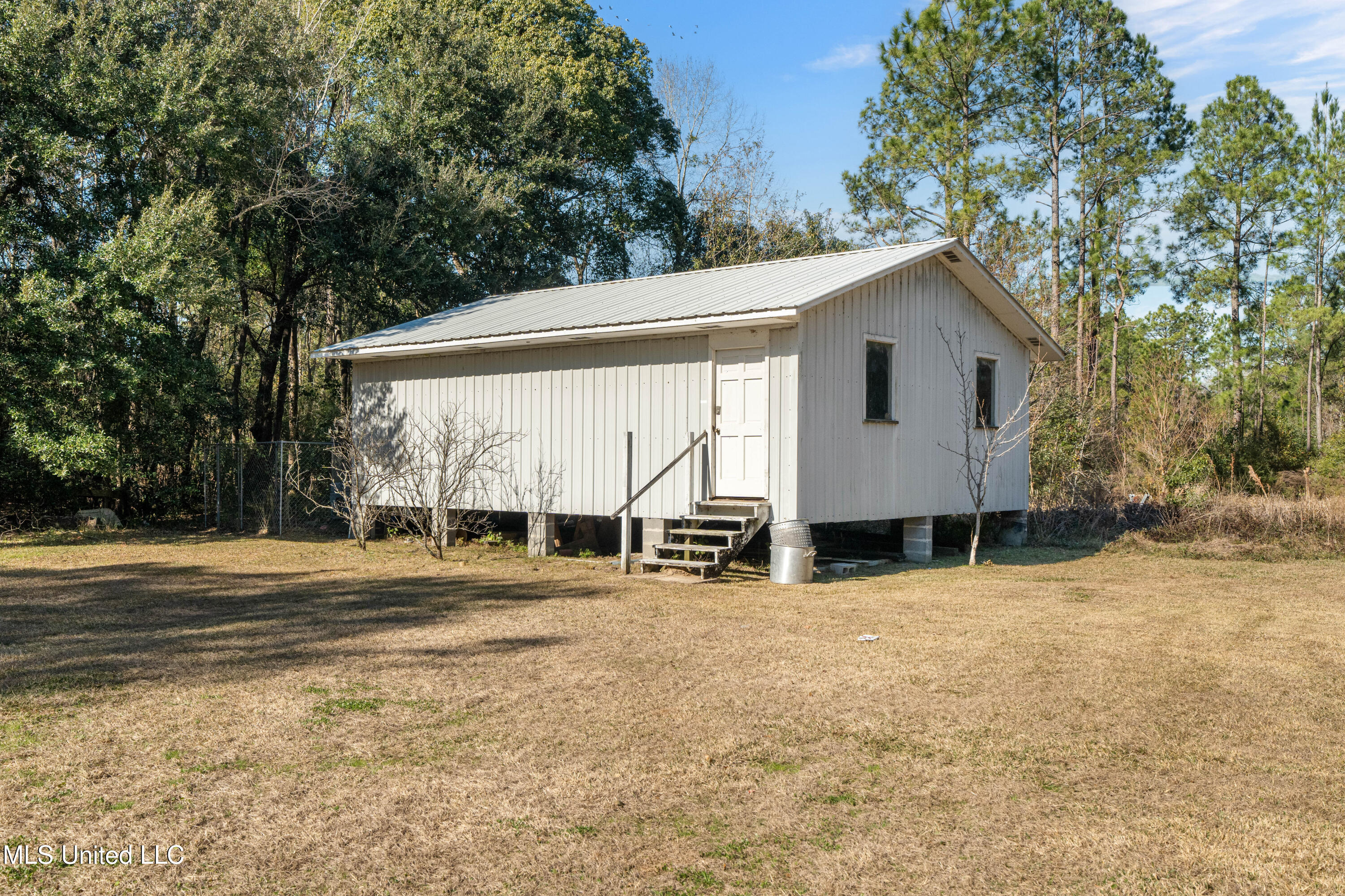 9920 Martin Young Road Moss Point, MS 39562 - Photo 33 of 47 9920_Martin_Young_Rd-33