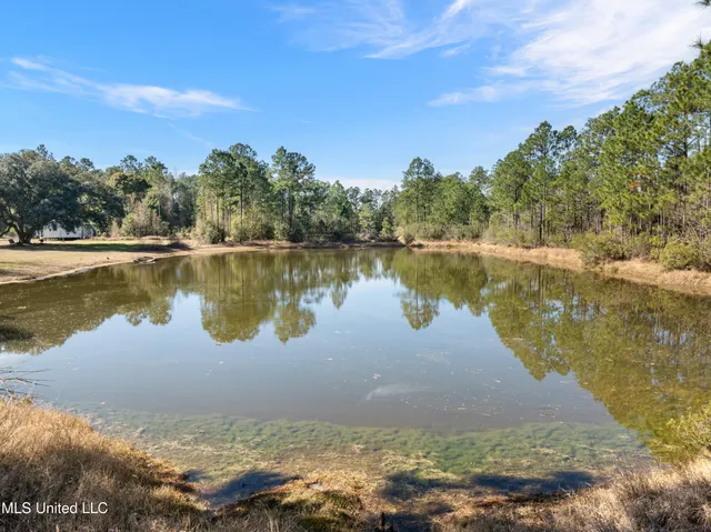 $140,000 | 9920 Martin Young Road, Moss Point, MS 39562