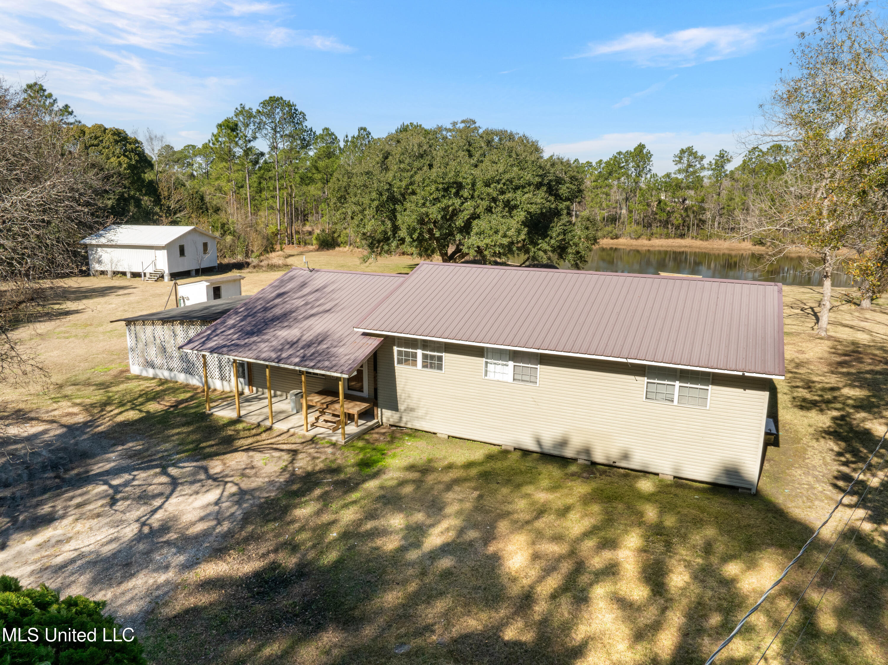 9920 Martin Young Road Moss Point, MS 39562 - Photo 43 of 47 9920_Martin_Young_Rd-43