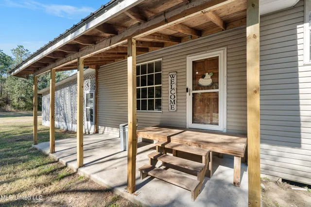 $140,000 | 9920 Martin Young Road, Moss Point, MS 39562