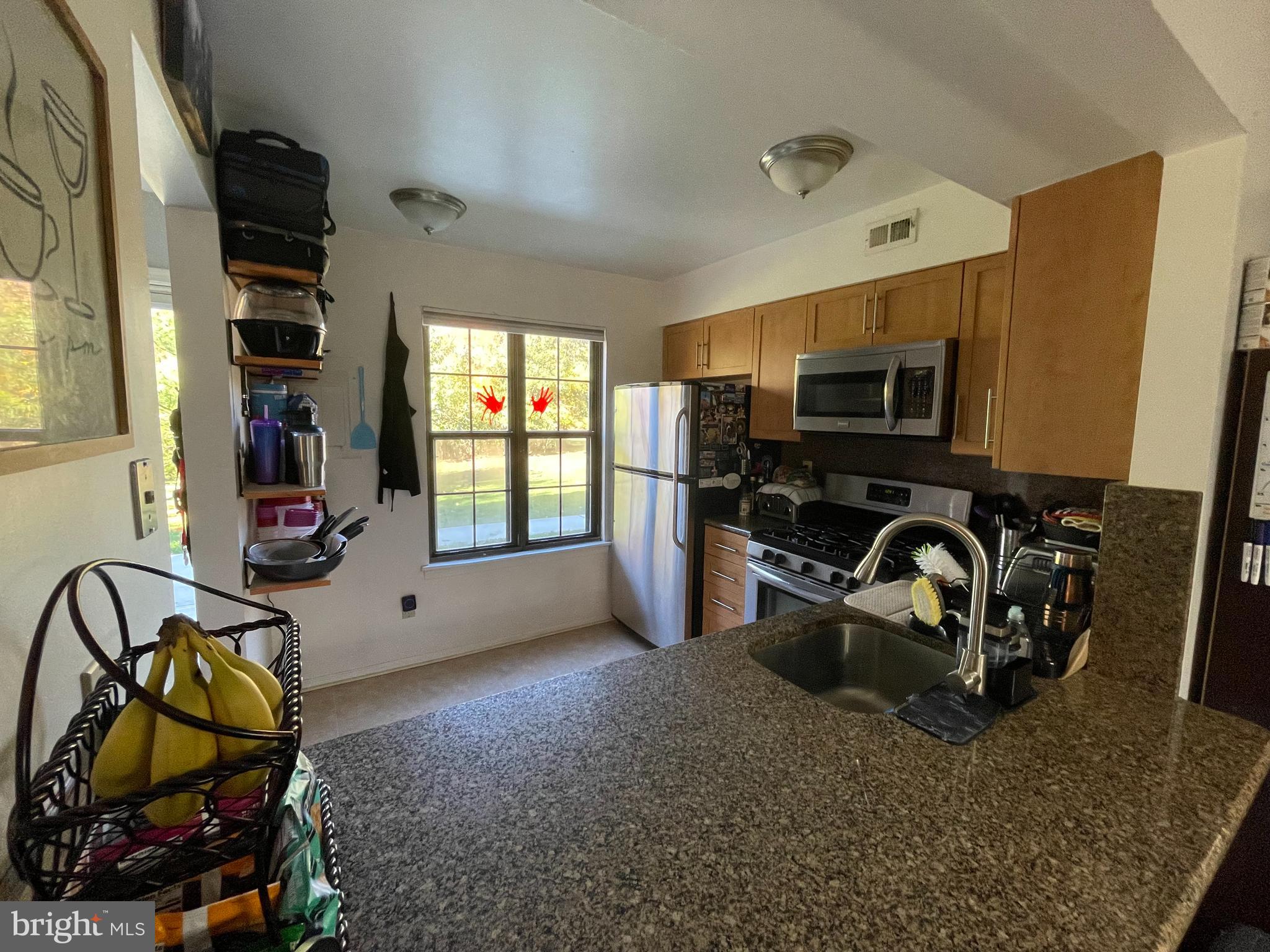 175 Collin Court Mount Laurel, NJ 08054 - Photo 4 of 30