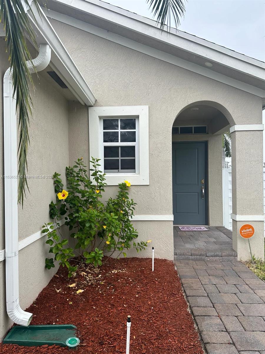 630 Northeast 5th St  