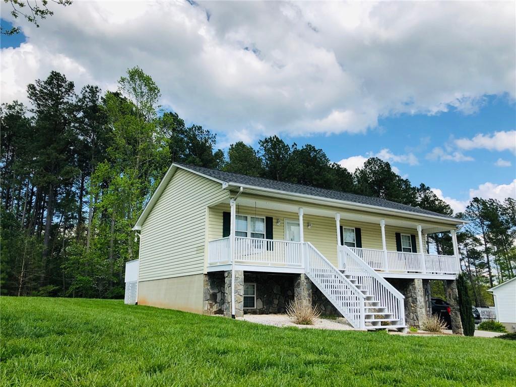 4980 Addison Lane Hickory, NC 28601 - Photo 3 of 20 Gallery Image 3