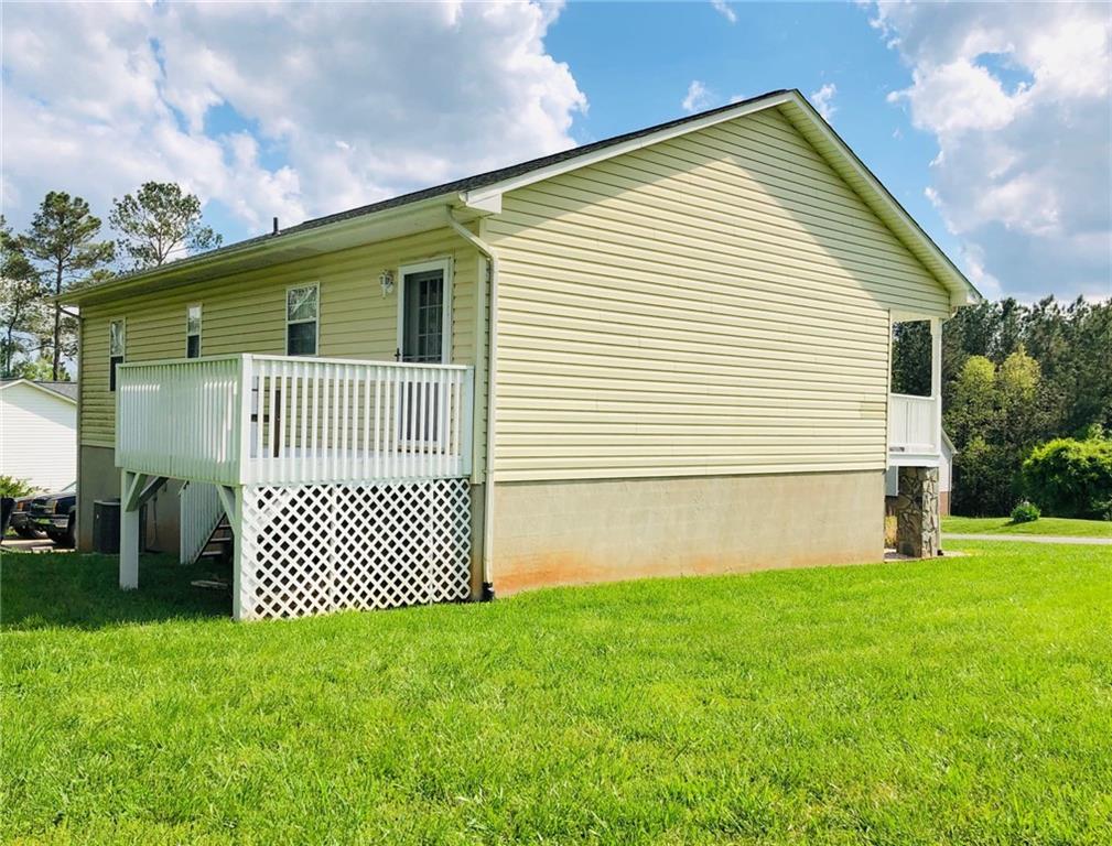 4980 Addison Lane Hickory, NC 28601 - Photo 4 of 20 Gallery Image 4