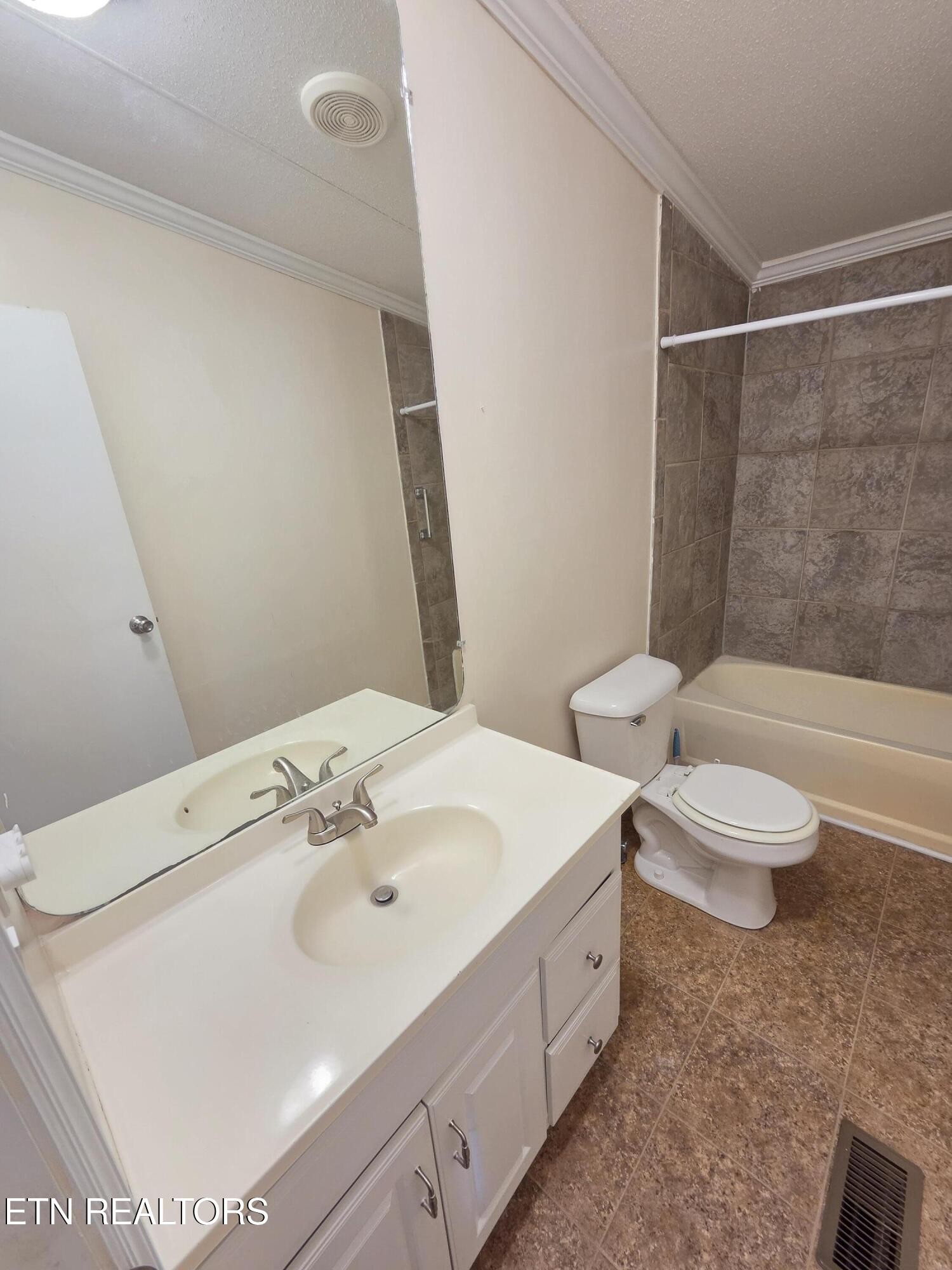 2262 Mentor Road Louisville, TN 37777 - Photo 36 of 40 Gallery Image 36