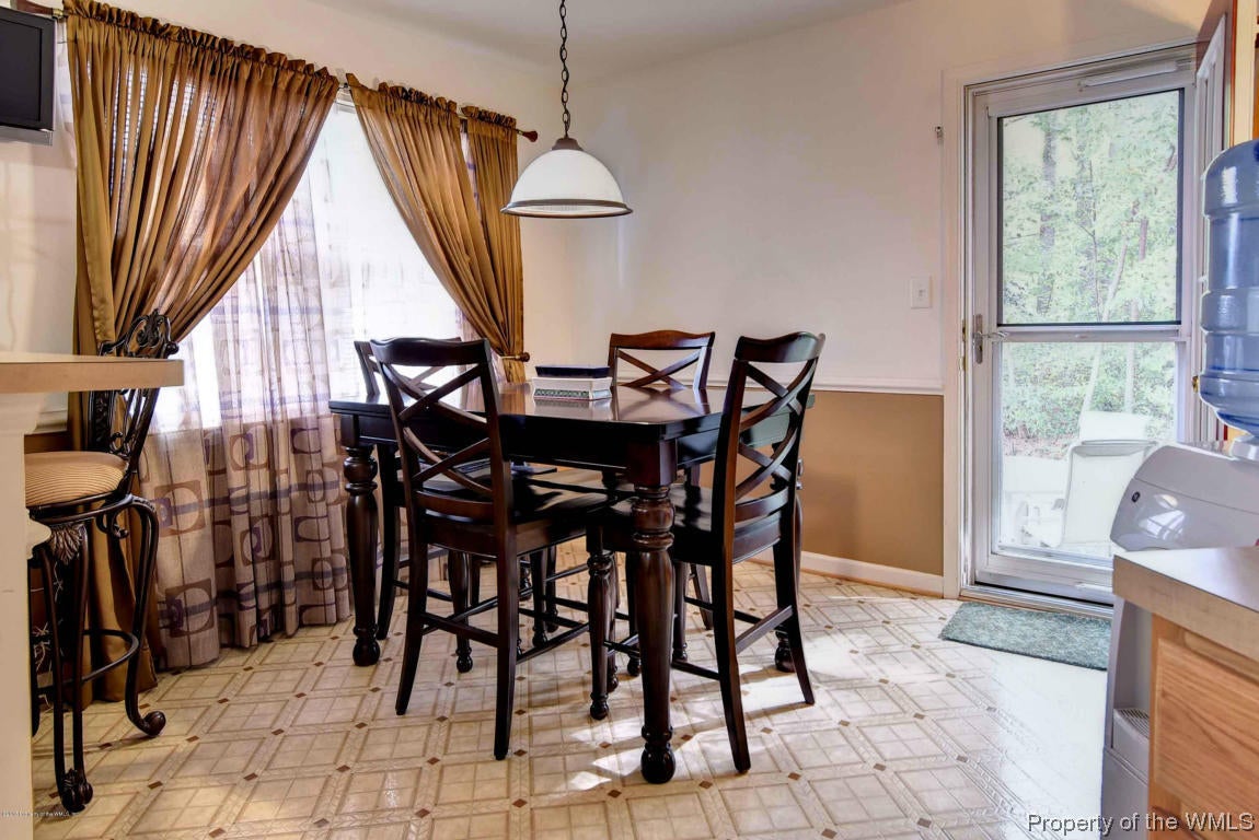 3409 Rilee Circle Toano, VA 23168 - Photo 13 of 27 Eat In Kitchen