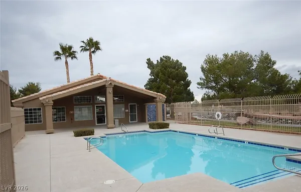 $1,750 | 2822 Dawn Crossing Drive, Henderson, NV 89074