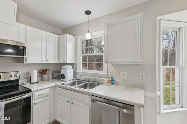 $284,000 | 1088 Holly Pointe Drive, Wendell, NC 27591