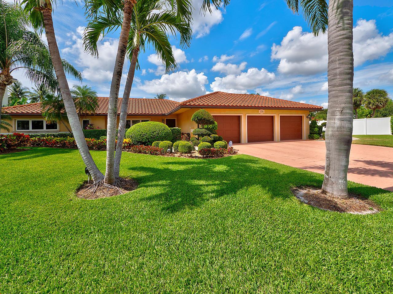 770 Northeast 39th Street Boca Raton, FL 33431 - Photo 1 of 35 003 copy