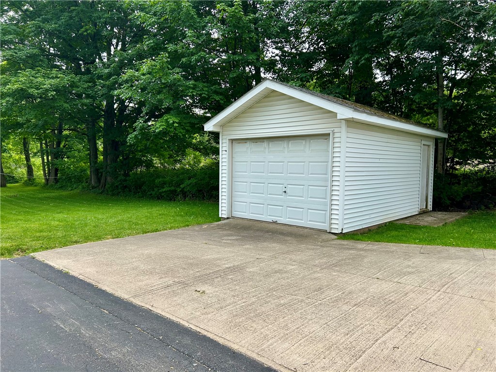 5362 Lake Road South Sweden, NY 14420 - Photo 3 of 28
