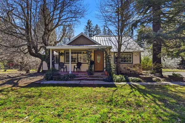 $390,950 | 5580 Pony Express Trail, Camino, CA 95709