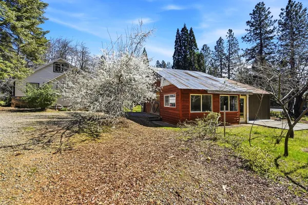 $390,950 | 5580 Pony Express Trail, Camino, CA 95709