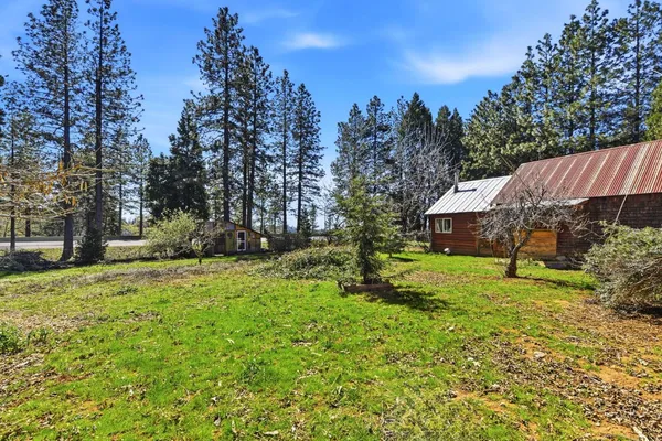 $390,950 | 5580 Pony Express Trail, Camino, CA 95709