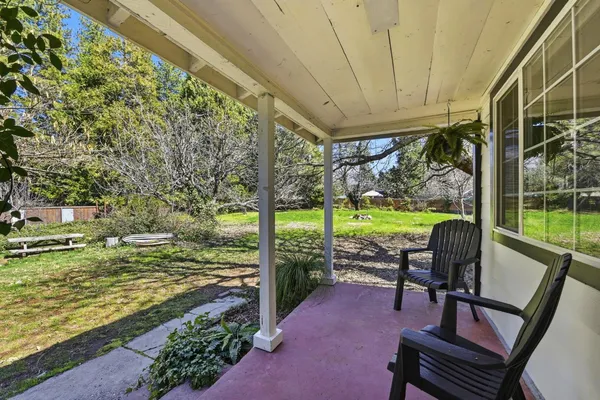 $390,950 | 5580 Pony Express Trail, Camino, CA 95709