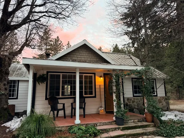 $390,950 | 5580 Pony Express Trail, Camino, CA 95709