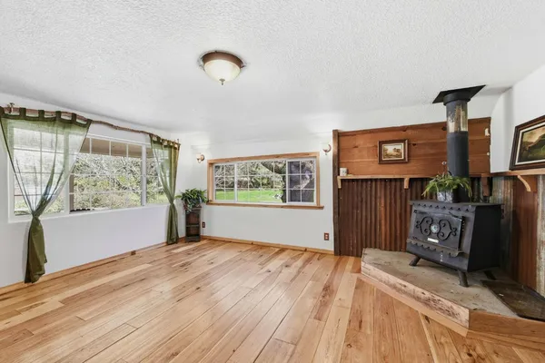 $390,950 | 5580 Pony Express Trail, Camino, CA 95709