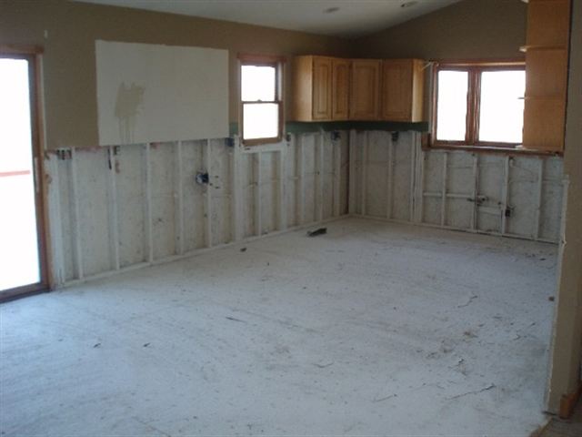 6540 Broadbridge Road Marine City, MI 48039 - Photo 19 of 28 20000479-18.JPG