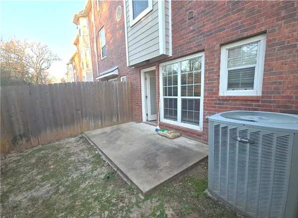 a house view with a backyard space