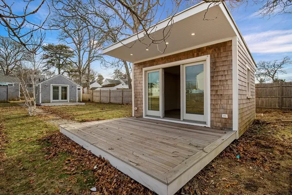 $699,000 | 18 Cross Street, Dennis, MA 02639