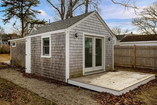 $699,000 | 18 Cross Street, Dennis, MA 02639
