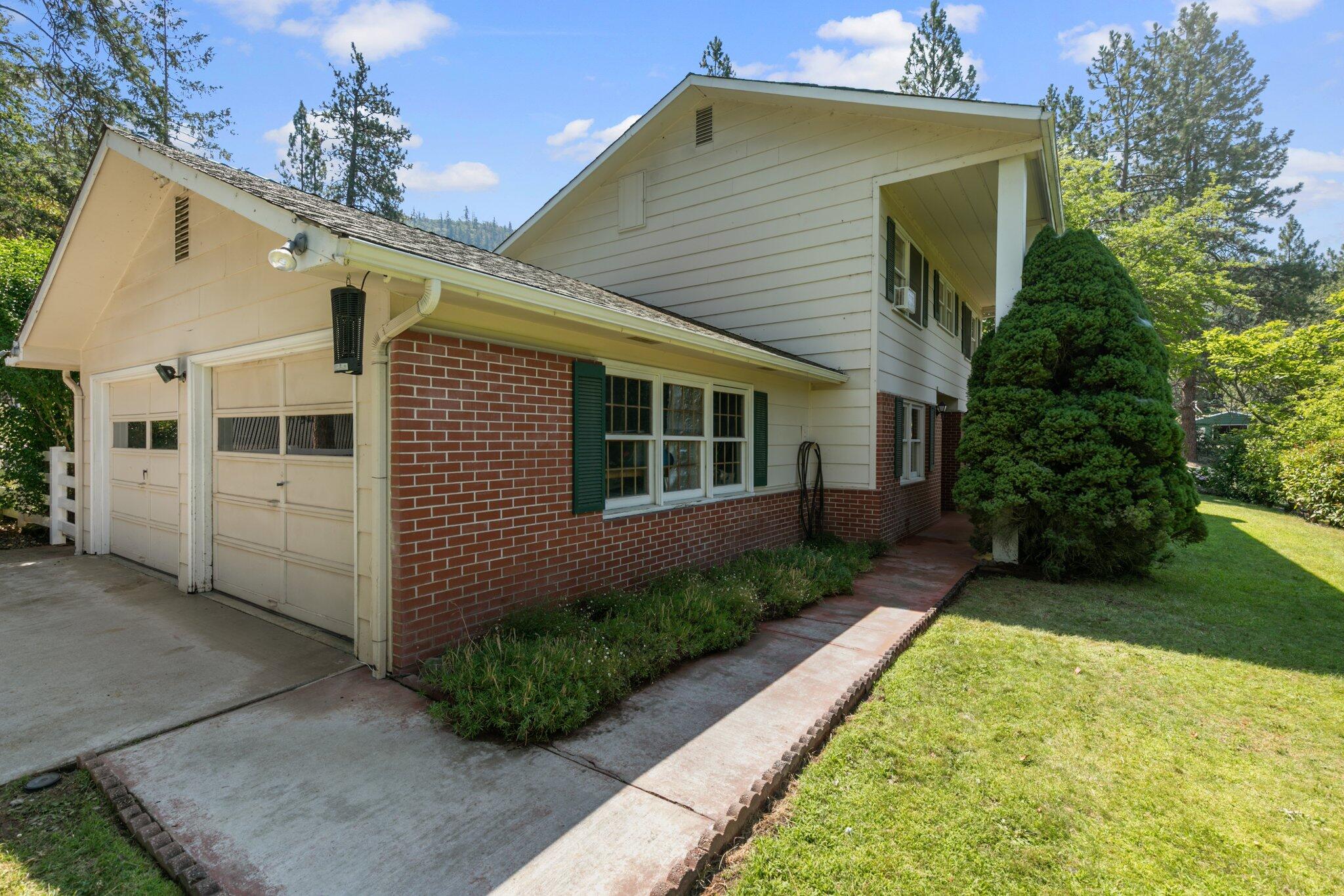 946 Wards Creek Road Rogue River, OR 97537 - Photo 44 of 56 17-web-or-mls-IMGM9245