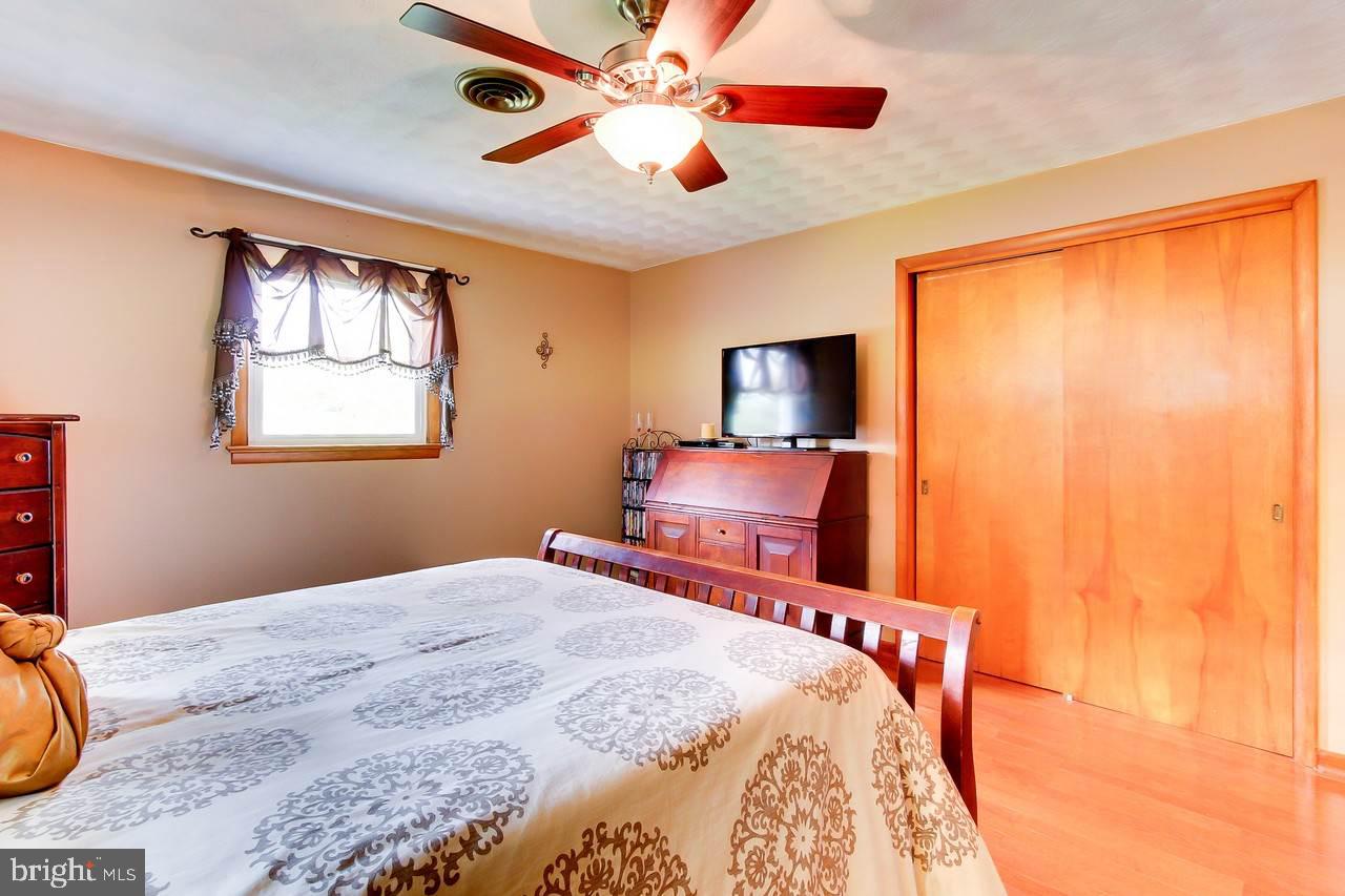 3560 Willow Road Dover, PA 17315 - Photo 13 of 27 Gallery Image 13