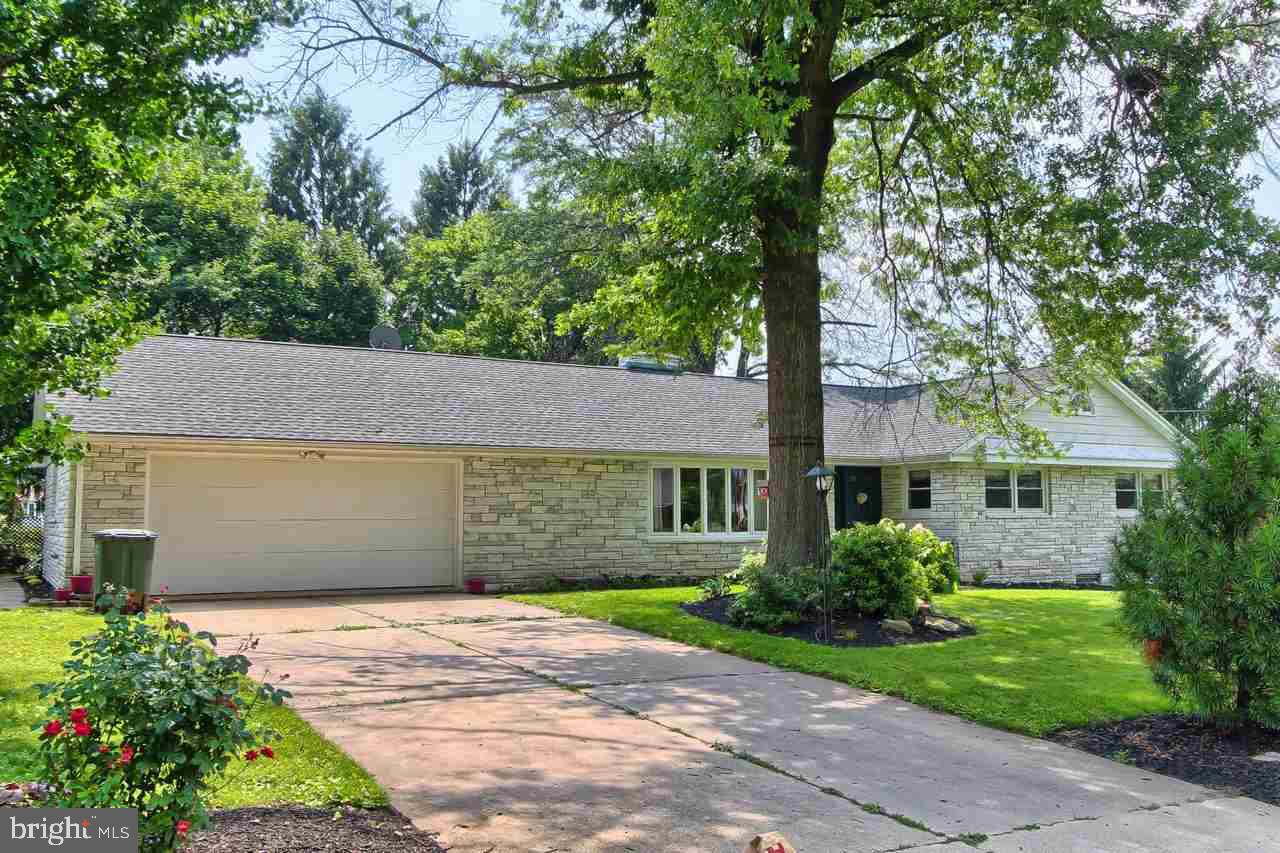 3560 Willow Road Dover, PA 17315 - Photo 3 of 27 Gallery Image 3