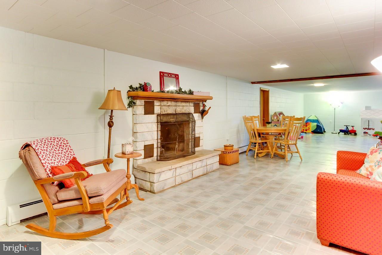 3560 Willow Road Dover, PA 17315 - Photo 21 of 27 Gallery Image 21