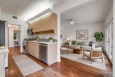 $425,000 | 203 Montclair Street, Alamo Heights, TX 78209