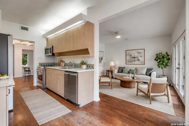 $425,000 | 203 Montclair Street, Alamo Heights, TX 78209