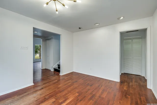 $425,000 | 203 Montclair Street, Alamo Heights, TX 78209