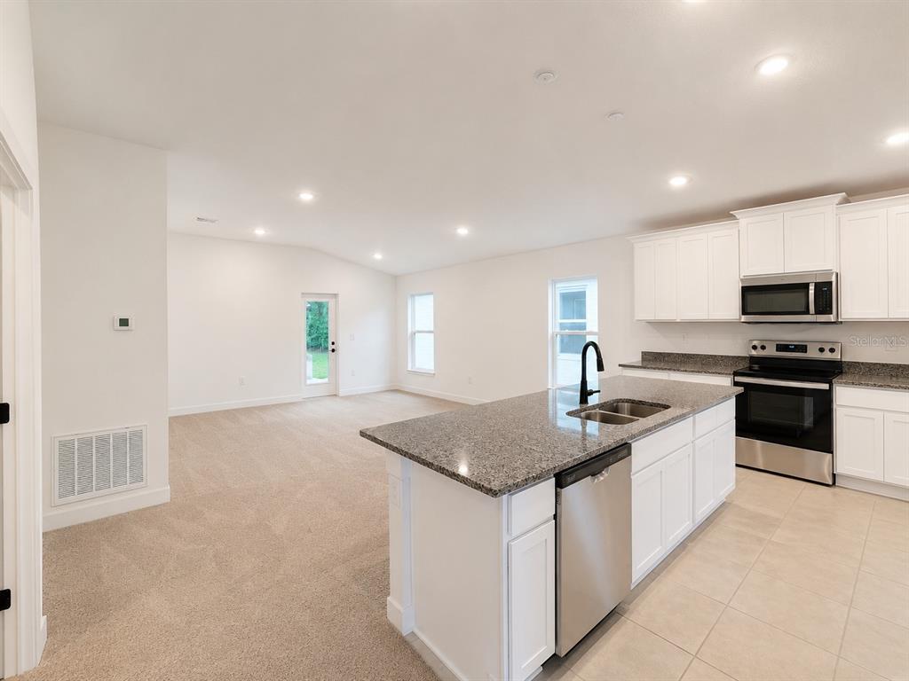 7642 Bent Tree Loop St. Cloud, FL 34773 - Photo 6 of 19
