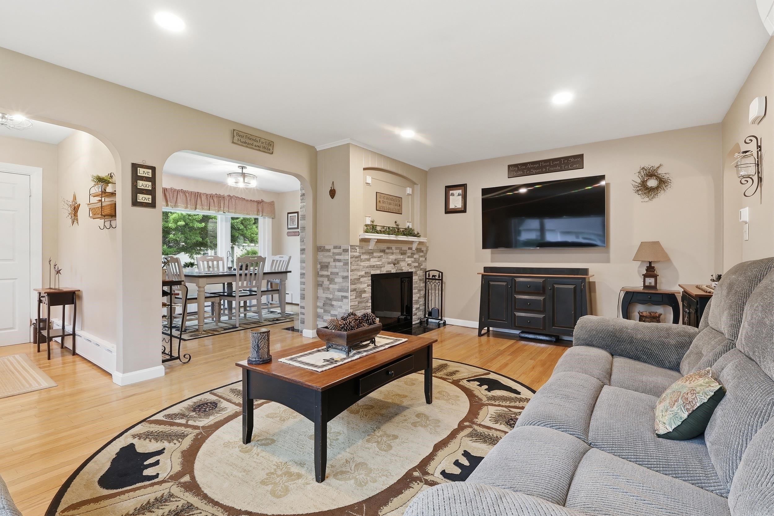 19 Patton Street Rochester, NH 03867 - Photo 10 of 36