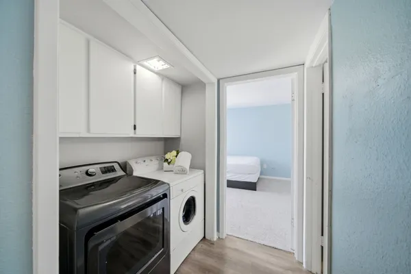 $1,300 | 8523 Hearth Drive, Unit 35, Houston, TX 77054