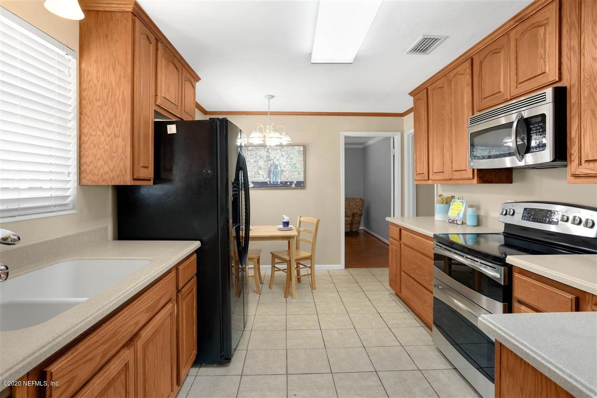 2015 Anniston Road Jacksonville, FL 32246 - Photo 11 of 25 Kitchen