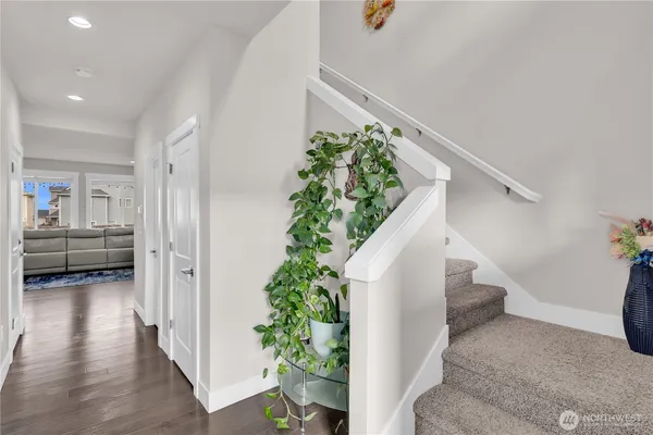 $989,000 | 423 205th Street Southwest, Unit B, Lynnwood, WA 98036