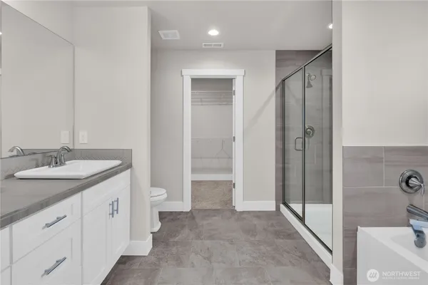 $989,000 | 423 205th Street Southwest, Unit B, Lynnwood, WA 98036