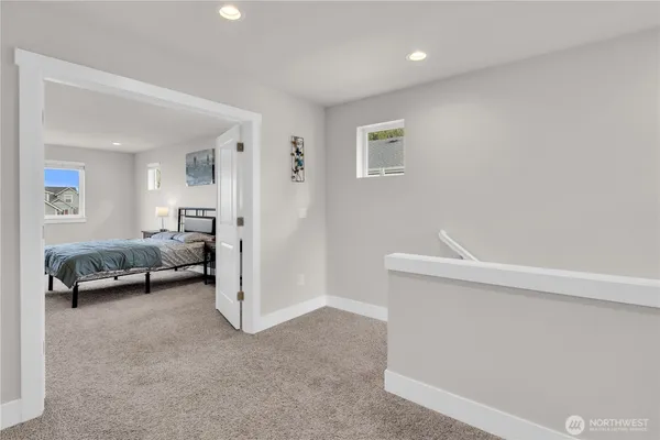 $989,000 | 423 205th Street Southwest, Unit B, Lynnwood, WA 98036