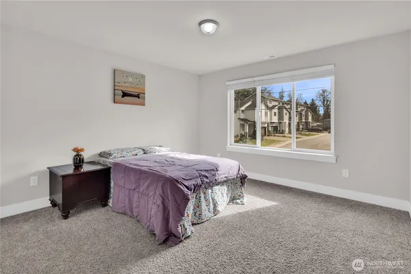 $989,000 | 423 205th Street Southwest, Unit B, Lynnwood, WA 98036