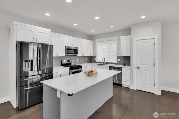 $989,000 | 423 205th Street Southwest, Unit B, Lynnwood, WA 98036