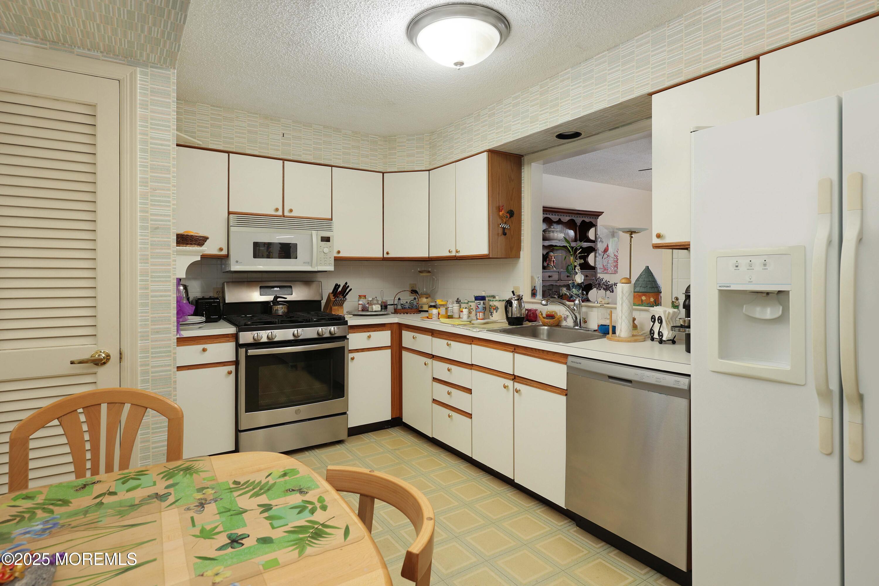 3 Riva Boulevard Brick, NJ 08723 - Photo 11 of 28 758A8107