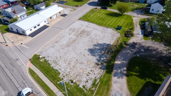 $65,000 | 1001 West 3rd Street, Rushville, IN 46173