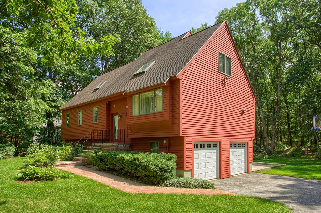 5 Augustine Road Groton, MA 01450 - Photo 2 of 30