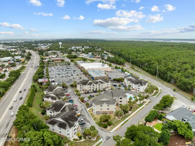 $325,000 | 625 Spencer-Farlow Drive, Unit 11, Carolina Beach, NC 28428